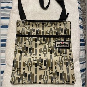Kavu Crossbody